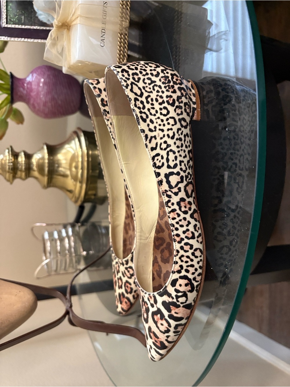Authentic Manolo Blahnik Leopard Print Flats Size 39 Nordstrom - Picture 3 of 7
